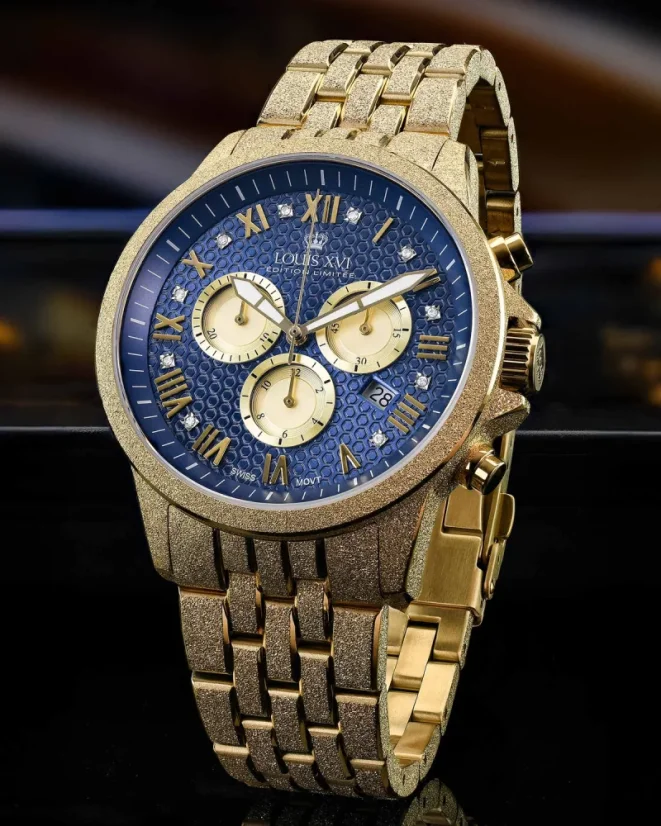 Zlaté pánské hodinky Louis XVI s ocelovým páskem Frosted Aramis 2.0 With Diamonds - 3602 Gold 43MM