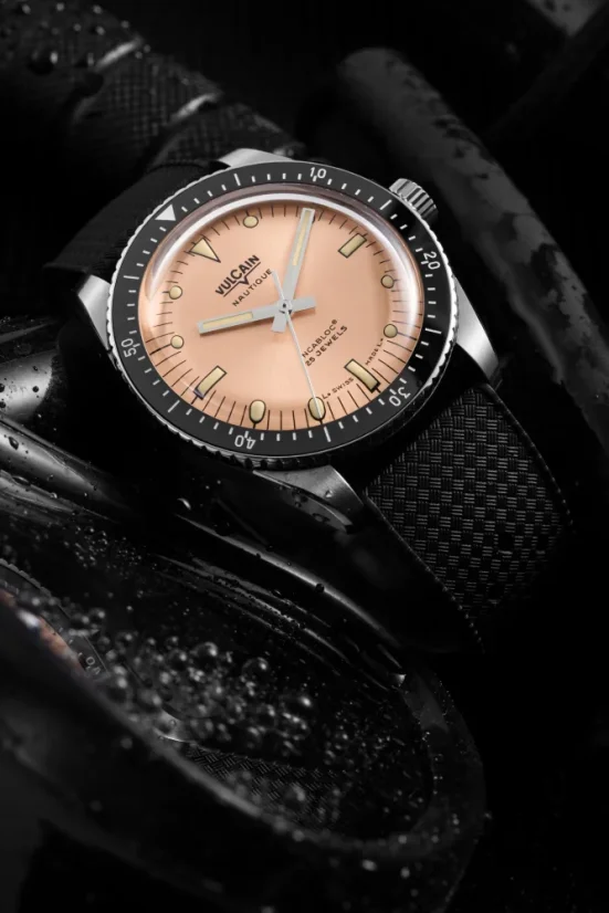 Men's silver Vulcain watch with rubber strap Skindiver Nautique - Salmon Beige Luminova - Rubber 44,5MM Automatic