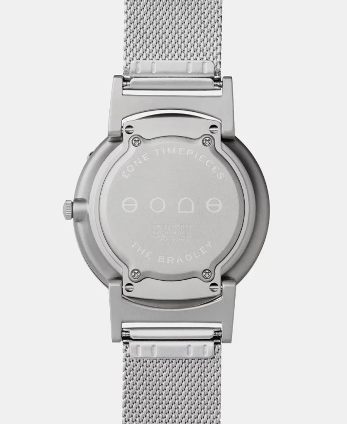 Muški srebrni sat Eone s čeličnim remenom Bradley Mesh - Silver 40MM