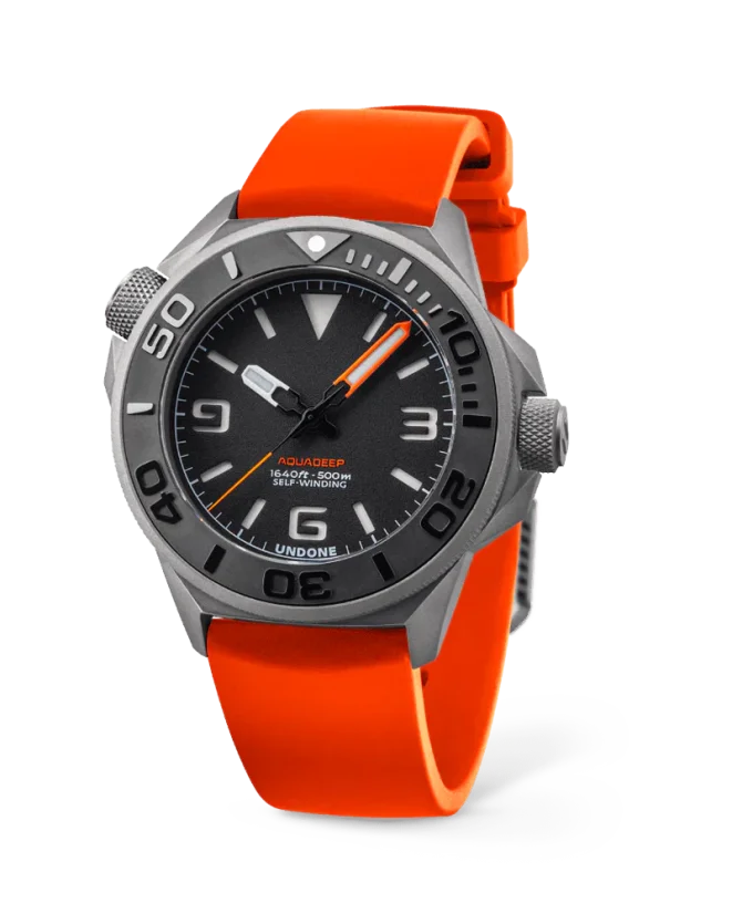 Herrenuhr aus Silber Undone Watches mit Gummiband Aquadeep - Signal Orange 43MM Automatic