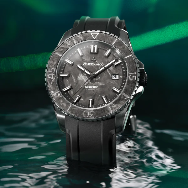 Montre homme Venezianico en noir avec bracelet en caoutchouc Nereide Carbonio 4521560 42MM Automatic