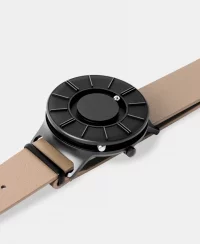 Men's black Eone watch with steel strap Bradley Apex Leather Sand - Black 40MM