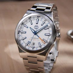 Men's silver Henryarcher Watches watch with steel strap Verden GMT - Halo White 40MM Automatic