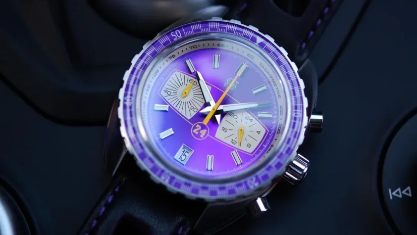 Silberne Herrenuhr Straton Watches mit Ledergürtel Syncro Purple 44MM