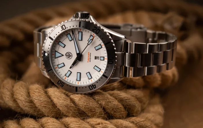 Muški srebrni sat NTH Watches s čeličnim remenom 2K1 Subs Thresher No Date - White Automatic 43,7MM