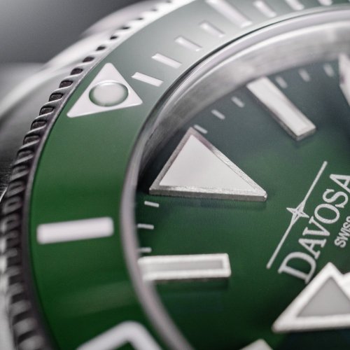 Męski srebrny zegarek Davosa ze stalowym paskiem Argonautic BG - Silver/Green 43MM Automatic