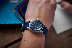 Stříbrné pánské hodinky About Vintage s ocelovým páskem At´sea Steel / Blue Turtle Vintage 1926 39MM