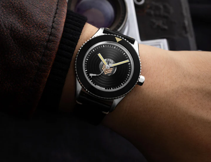 Stříbrné pánské hodinky Undone s koženým páskem Legends of Rock | The Rolling Stones 40MM Automatic