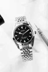Męski srebrny zegarek Nivada Grenchen ze stalowym paskiem Super Antarctic 32026A13 38MM Automatic