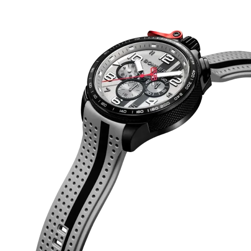 Zwart herenhorloge van Bomberg Watches met een rubberen band Racing HOCKENHEIM 45MM