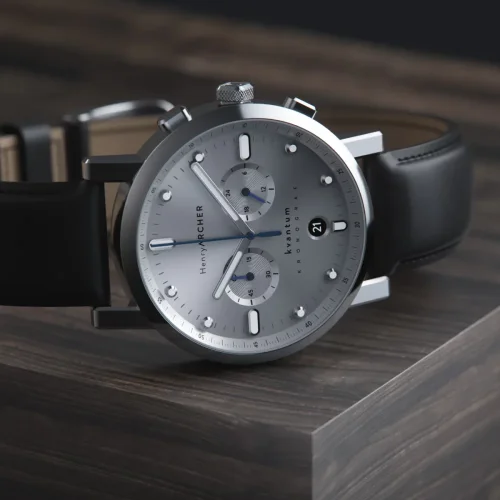 Montre Henryarcher Watches pour homme en couleur argent avec bracelet en cuir Kvantum - Matriks Nero 41MM