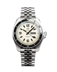 Strieborné pánske hodinky Momentum Watches s ocelovým pásikom Sea Quartz "Orca" Full Lume 42MM