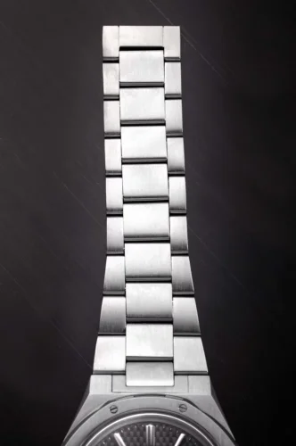 Męski srebrny zegarek Nivada Grenchen ze stalowym paskiem F77 TITANIUM ANTHRACITE 68006A77 37MM Automatic