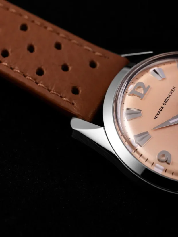 Stříbrné pánské hodinky Nivada Grenchen s koženým páskem Antarctic 35018M16 35MM Automatic