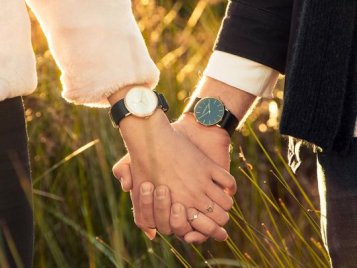 Who wears a watch on the right hand?
