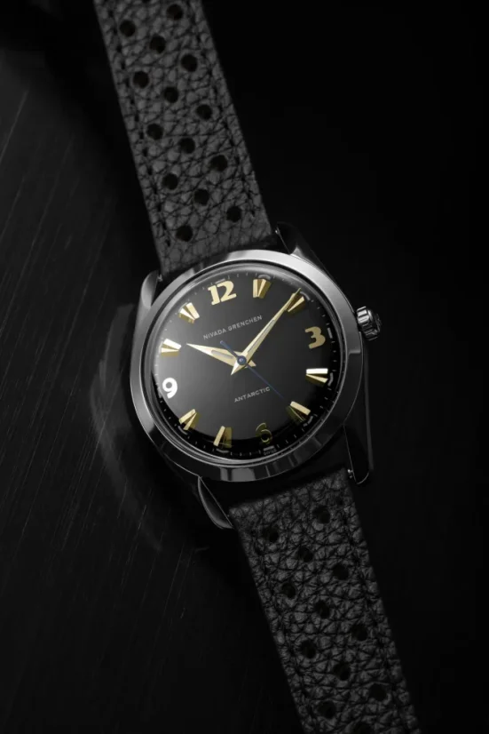 Orologio da uomo Nivada Grenchen in colore argento con cinturino in pelle Antarctic 35015M15 35MM
