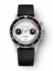 Zilverkleurig herenhorloge van Nivada Grenchen met rubberen riem Panda 86010M01 38MM Manual