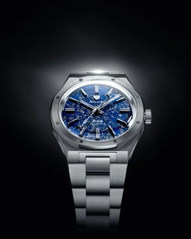 Zilverkleurig herenhorloge van Nivada Grenchen met stalen riem F77 TITANIUM LAPIS LAZULI 68017A77 37MM Automatic