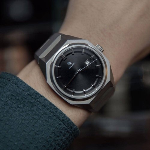 Męski srebrny zegarek Paul Rich ze stalowym paskiem Elements Black Blizzard Steel 45MM