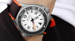 Men's silver Undone Watch with rubber strap AquaLume Black / Orange 43MM Automatic