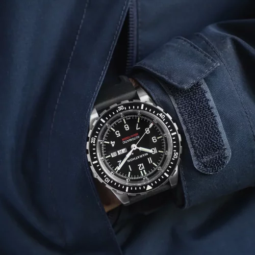 Męski srebrny zegarek Marathon Watches z gumowym paskiem Jumbo Day/Date Automatic 46MM