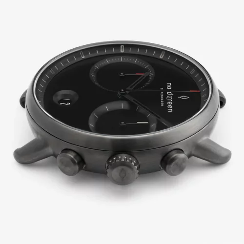 Relógio Nordgreen preto para homem com pulseira de couro Pioneer Black Dial - Brown Leather / Gun Metal 42MM