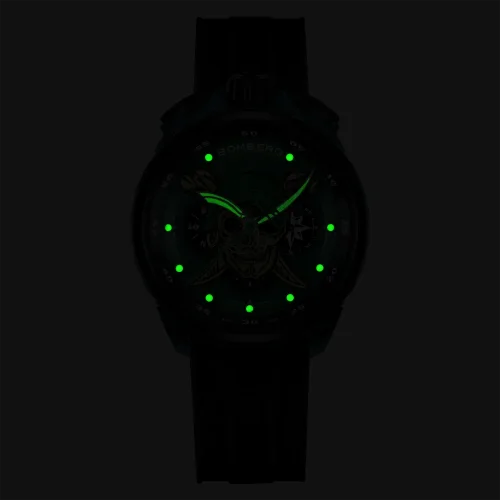 Zwart herenhorloge van Bomberg Watches met een rubberen band PIRATE SKULL GREEN 45MM
