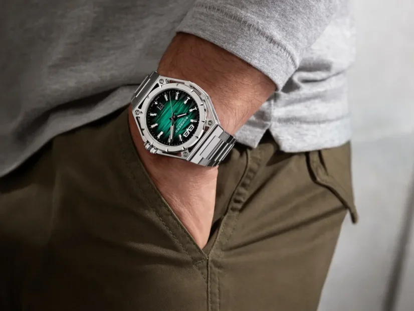 Men's silver Bomberg Watch with steel strap EDGE GREEN 43MM Automatic