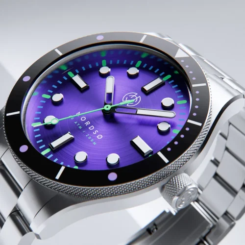 Zilverkleurig herenhorloge van Henryarcher Watches met stalen band Nordsø - Cosmic Purple Trinity Grey 40MM Automatic