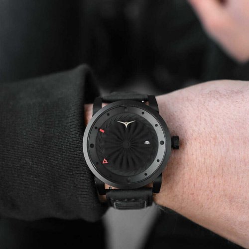 Čierne pánske hodinky Zinvo Watches s opaskom z pravej kože Blade Phantom - Black 44MM