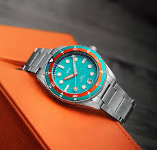 Strieborné pánske hodinky UBIQ s oceľovým pásikom DUAL - SEASET 39MM Automatic