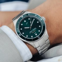 Men's silver About Vintage watch with steel strap At´sea Green Turtle Vintage 1926 39MM