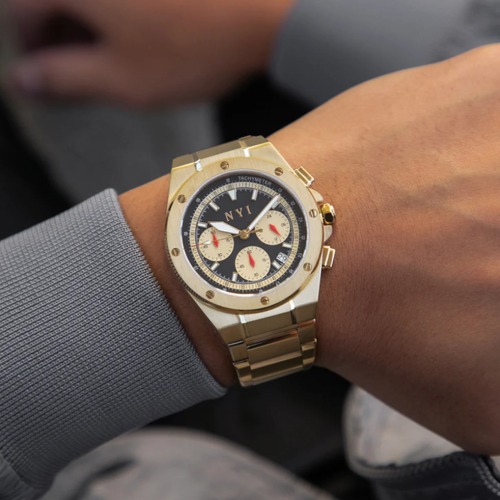 Zlaté pánske hodinky NYI Watches s oceľovým pásikom Doyers - Gold 41MM