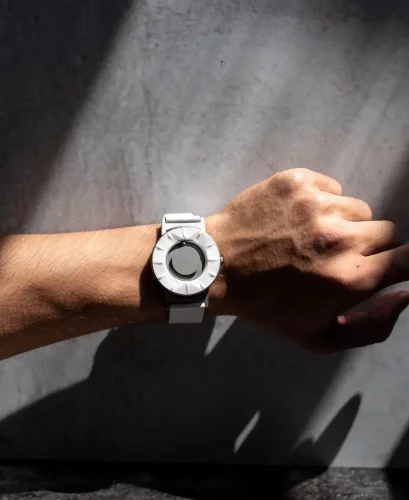 Strieborné pánske hodinky Eone s koženým opaskom Bradley Element White - Silver 40MM