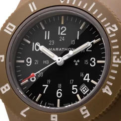 Montre Marathon Watches pour homme de couleur marron avec bracelet en nylon Desert Tan Pilot's Navigator with Date 41MM