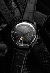 Schwarze Herrenuhr Vulcain mit Lederband Nautical Heritage Full Black - Brown Calf Skin Leather Alligator Printed 42MM Automatic