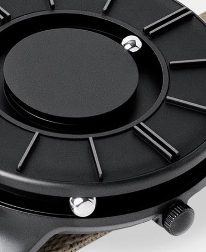 Ασημένιο ρολόι Eone για άντρες με νάιλον ζώνη Bradley Apex Beige - Silver 40MM