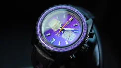 Silberne Herrenuhr Straton Watches mit Ledergürtel Syncro Purple 44MM