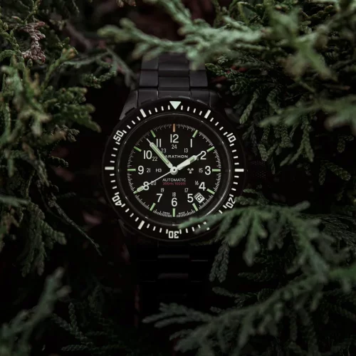 Čierne pánske hodinky Marathon Watches s ocelovým pásikom Anthracite Large Diver's (GSAR) 41MM Automatic