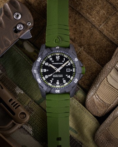 Zwart herenhorloge van ProTek Watches met een rubberen band Official USMC Series 1015G 42MM