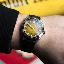 Męski srebrny zegarek Circula Watches z gumowym paskiem AquaSport II - Gelb 40MM Automatic