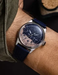 Men's silver Praesidus watch with rubber strap UTAH Beach A-11 - Ocean Blue 38MM Automatic