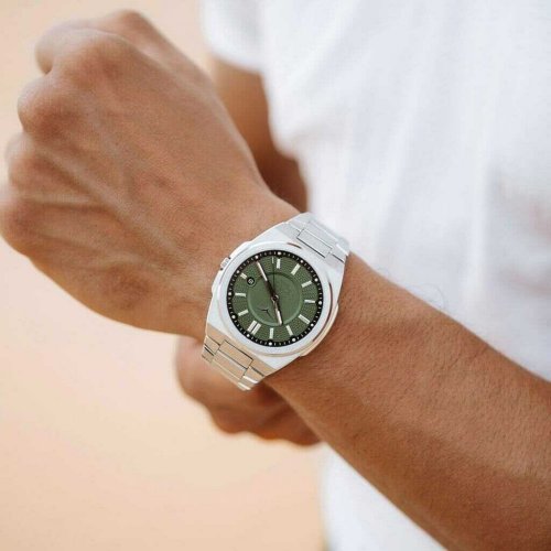 Montres Zinvo Watches pour homme en argent avec une ceinture en acier Rival - Oasis Silver 44MM