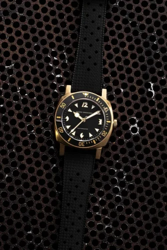 Montre Nivada Grenchen pour homme de couleur or avec bracelet en cuir Depthmaster Bronze 14123A16 Black Leather 39MM Automatic