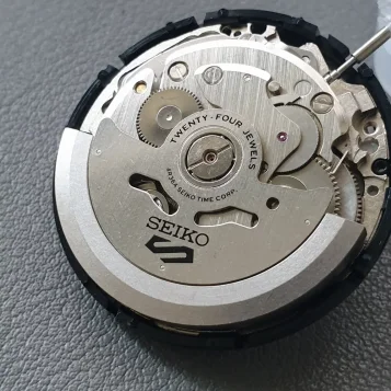 History and interesting facts about the brand's movement Seiko 4r36