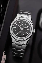 Reloj Nivada Grenchen plata de caballero con correa de acero F77 Black No Date 68000A77 37MM Automatic