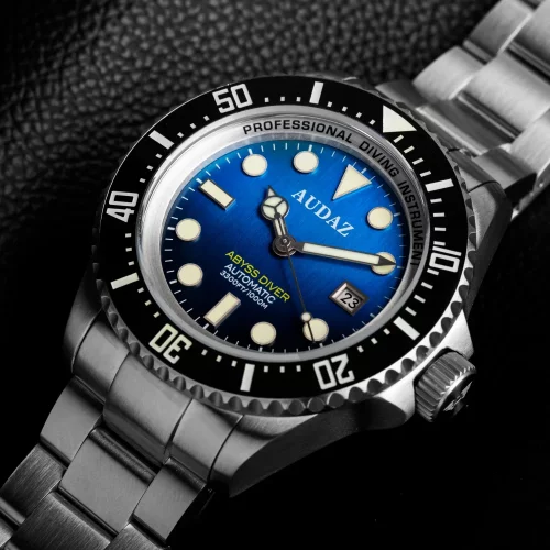 Miesten hopeinen Audaz Watches -kello teräshihnalla Abyss Diver ADZ-3010-04 - Automatic 44MM