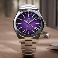 Stříbrné pánské hodinky Henryarcher Watches s ocelovým páskem Verden GMT - Purple Eclipse 39MM Automatic