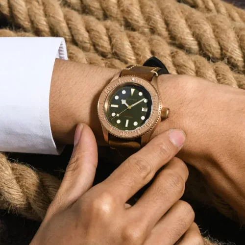 Reloj Aquatico Watches dorado de hombre con correa de piel Bronze Sea Star Green Bronze Bezel Automatic 42MM