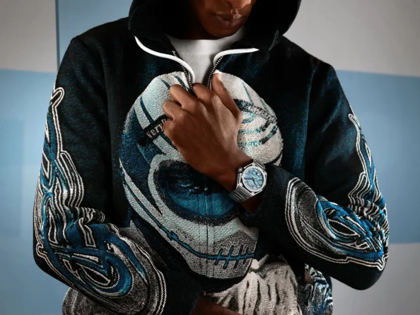 Men's silver Bomberg Watch with steel strap EDGE CYAN 43MM Automatic